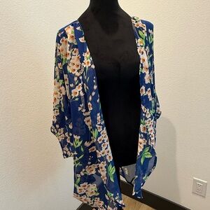Floral Chiffon Kimono Cardigan – Blue Blossom Print Size S